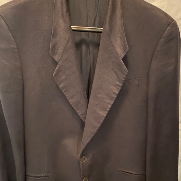 Giorgio Armani sport coat. Men’s 42R. Blue - Picture 2 of 4